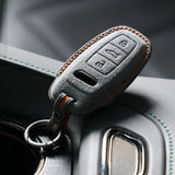 For Audi A6 A7 A8 E-tron Q5 Q8 C8 D5 Gold Edge Design Suede Car Key Case Shell Keychain Car Interior Accessory OEM